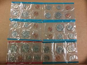lot 226 image: Uncirculated U.S. Coins - 1994-95-96-92-2003