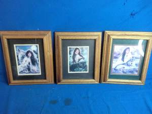 lot 42 image: 3 Native American wall Decor