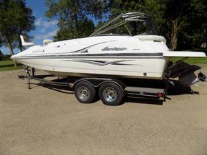 2005 Hurricane Fun Deck 6S 202 Fiberglass Boat Package