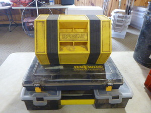 lot 17 image: 3 Toolboxes