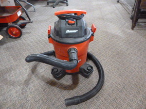 lot 70 image: Bauer WetDry Shop Vacuum