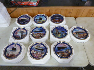 lot 90 image: 10 Bradford Exchange Titanic Queen of the Ocean Decorative Plates