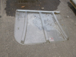 lot 206 image: Plastic  Window Well Cover