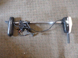 lot 214 image: Minn Kota Trolling Motor