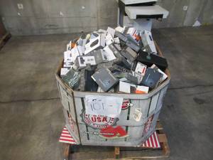 lot 101 image: Pallet of Store Overstock and Ecommerce Product and Returns - Wasserstein Mixed