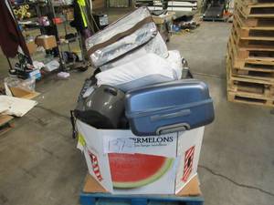 lot 137 image: Pallet of Store Overstock and Ecommerce Product and Returns