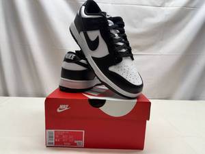 lot 5 image: Nike Dunk Low Mens 9.5 or Womens 11