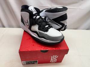 lot 23 image: Nike Kyrie Infinity TB Promo Mens 12 or Womens 13.5