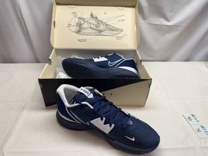 lot 30 image: Nike Kyrie Low 5 TB Promo Mens 16.5 or Womens 18