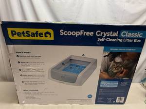lot 40 image: Pet Safe Self Cleaning Litter Box- ScoopFree Crystal Classic