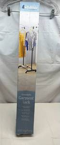 lot 49 image: Extendable Garment Rack