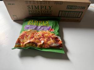 lot 136 image: DD. 6x 20oz Simply Potatoes-Signature Seasoned Diced