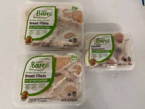 lot 70 image: 4.5lbs Boneless Skinless Chicken Fillets & 2.25 Chicken Drumsticks