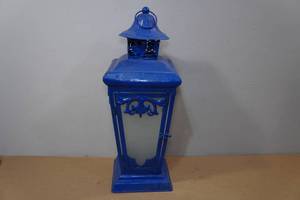 lot 167 image: Vintage Canole Barn Carriage Lamp with Fogged Glass