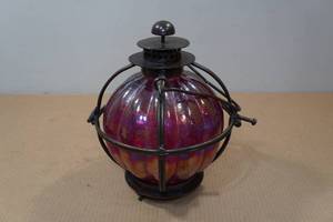 lot 174 image: Crackle Glass Candle Holder