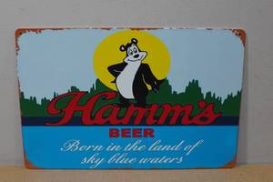 lot 196 image: Novelty Metal Sign - Hamms Beer