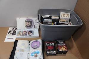lot 255 image: Assorted CDs and Cassettes