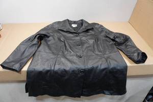 lot 257 image: East 5th Jacket - 1X