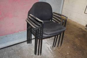 lot 263 image: 4 Office Chairs