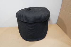 lot 49 image: Honesta Storage Basket with Lid - 15x13