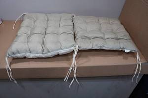 lot 67 image: Non-Slip Chair Cushion