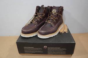 lot 111 image: Irish Setter Ashby Mens 6 Work Boots Style 83605 - Size 8.5