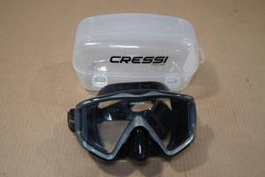 lot 131 image: Cressi Pano 3 Mask