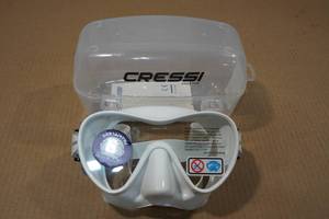 lot 132 image: Cressi F1 Frameless Mask