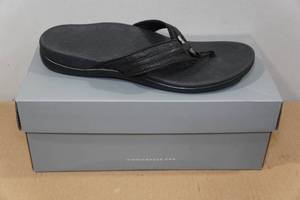 lot 154 image: Vionic Aloe Womens Post Toe Sandals - Size 8