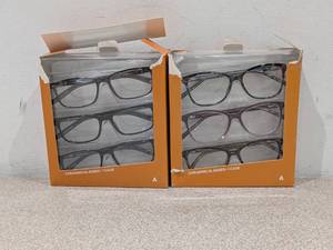 lot 43 image: (2) FOSTER GRANT 1.25 READING GLASSES