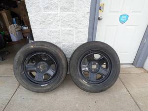 lot 103 image: (2) CONTINENTAL TIRES 235  60 R 18