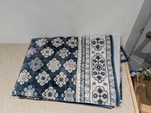 lot 95 image: WYATT & ASH BEATRICE MACHINE WASHABLE AREA RUG