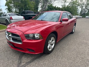 2011 DODGE CHARGER SE (NO RESERVE)