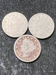 lot 44 image: 3 US LIBERTY NICKELS 1898 1899 1900