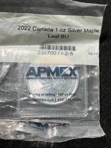 lot 47 image: 2022 CANADIAN MAPLE LEAF 1 TROY OZ .9999 FINE SILVER