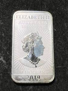 lot 51 image: 1 TROY OZ .999 FINE SILVER 2019 AUSTALIAN BAR