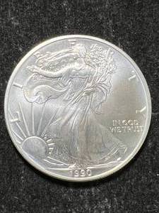 lot 97 image: 1990 AMERICAN SILVER EAGLE 1 TROY OZ .999 FINE SILVER