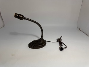 lot 39 image: Art Deco Desk Lamp 1920s.