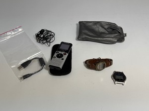 lot 40 image: Miscellaneous Vintage Items