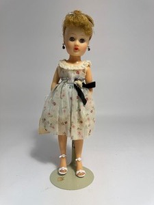 lot 64 image: 1991 Traveling Cindy
