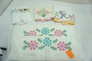lot 66 image: Embroidered Percale Pillowcases
