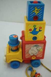 lot 81 image: UniMax vintage Pull toy
