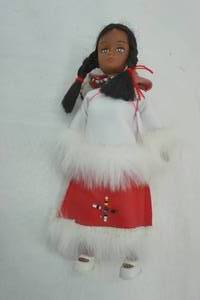 lot 84 image: Native American doll