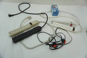 lot 93 image: Power strips