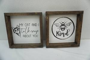lot 114 image: Wooden Prints (2ct) 10 square