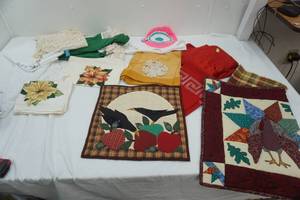 lot 126 image: Linen Lot