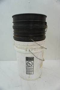 lot 138 image: (3ct) 5 Gallon Buckets