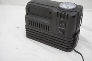 lot 142 image: Portable Tire Inflator