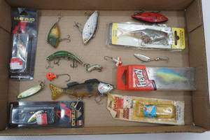 lot 159 image: Fishing Lures