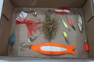 lot 161 image: Spoon Lures & Spinners